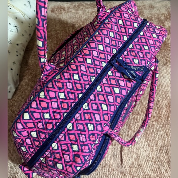 Vera Bradley  Pink/Blue Travel‎ bag - Picture 3 of 12